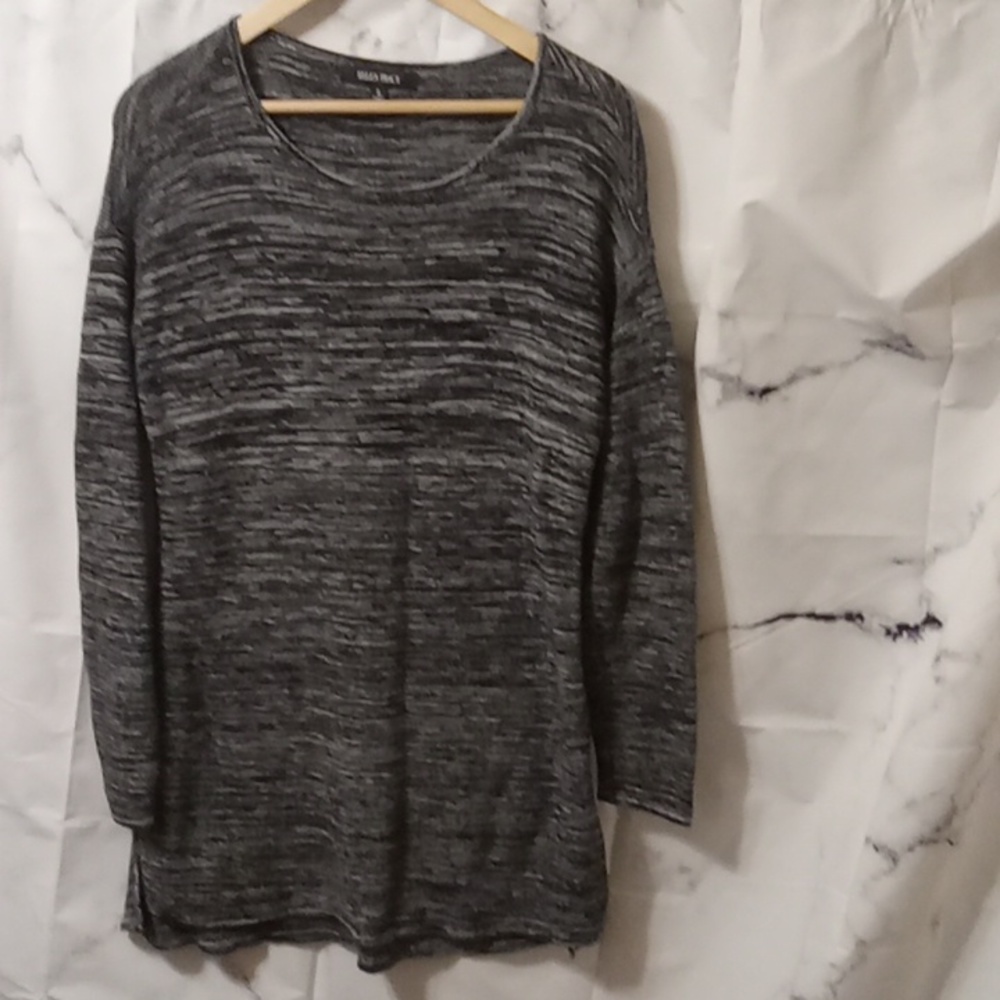 Ellen Tracy sweater Lg 🩷🩷🩷🩷